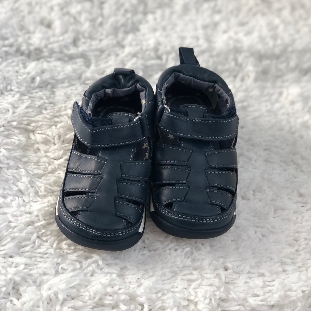 Baby shoes color blue, size # 5 1/2